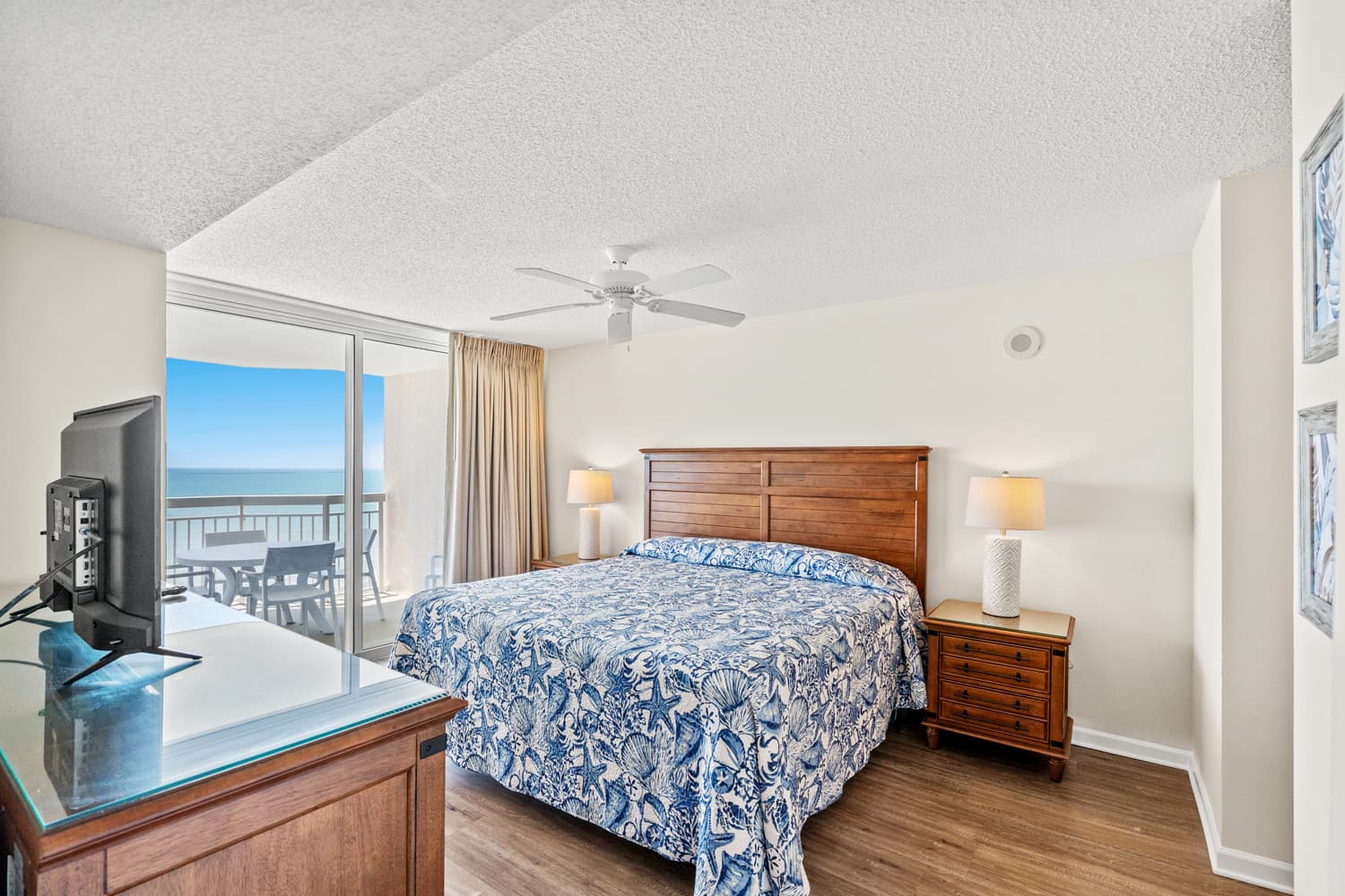 Crescent Shores - S 1008