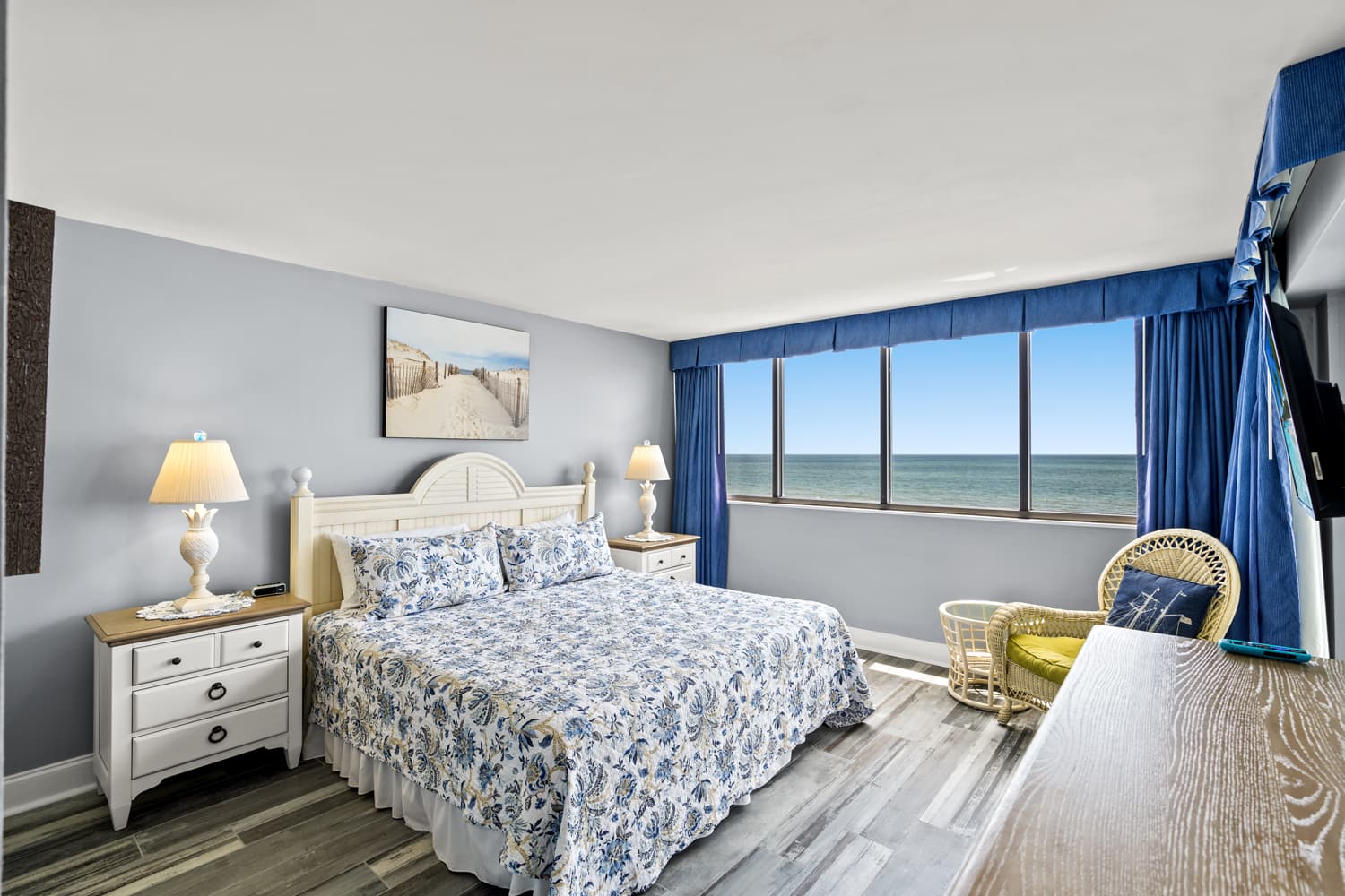 Shoreham Towers I - 5-E