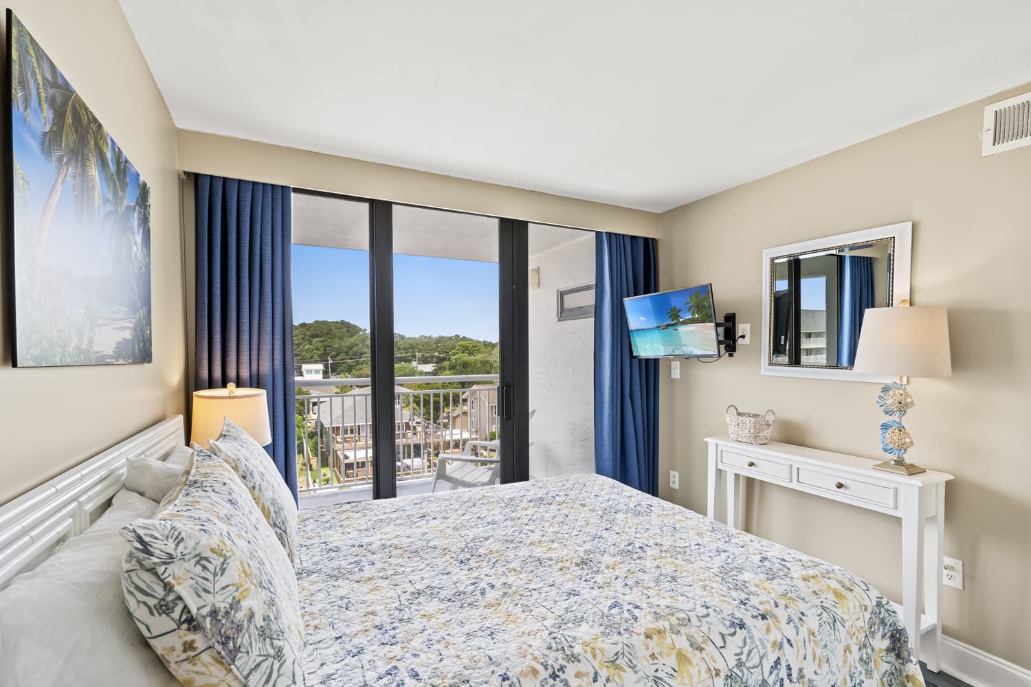 Shoreham Towers I - 5-E