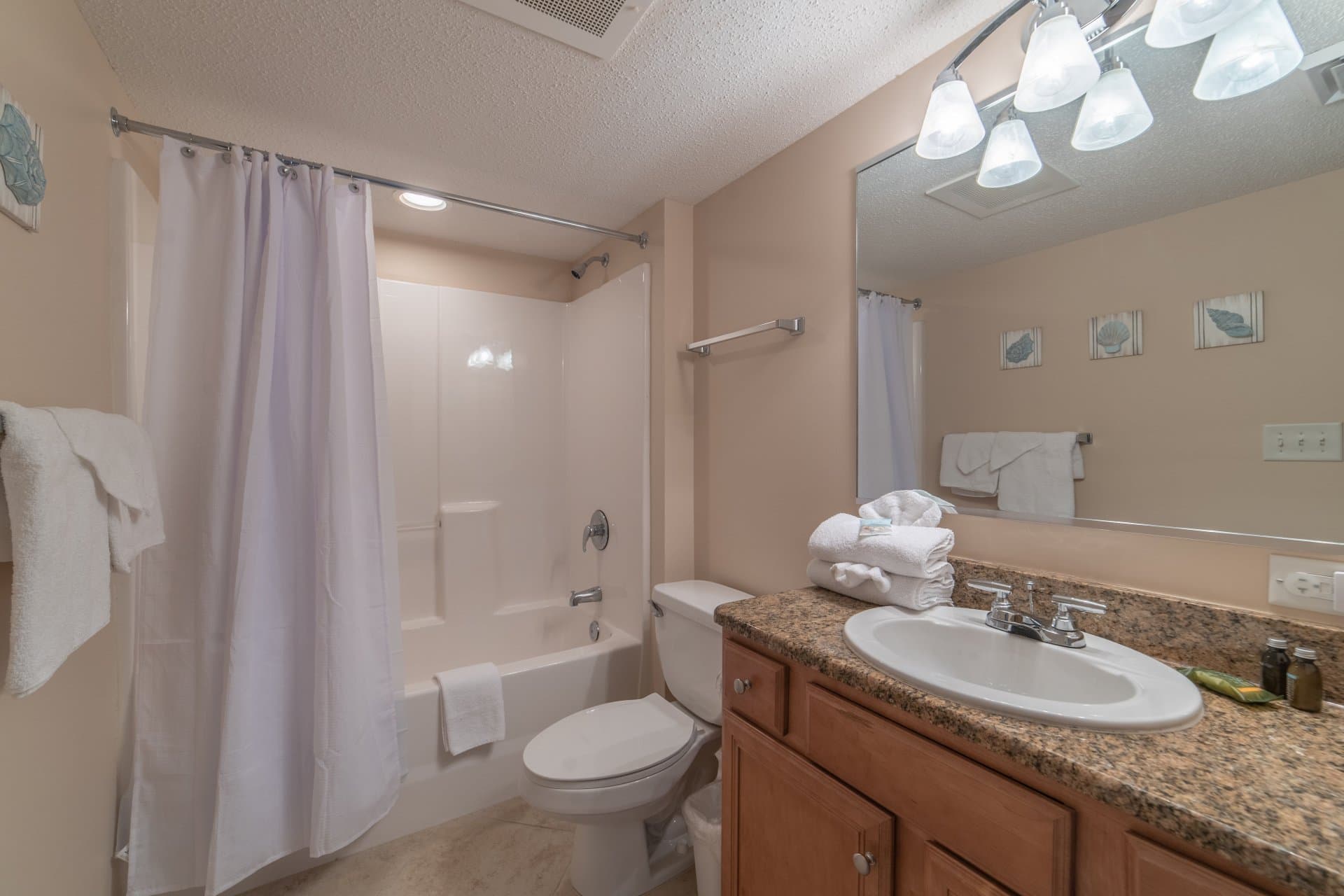 Crescent Shores - N 905