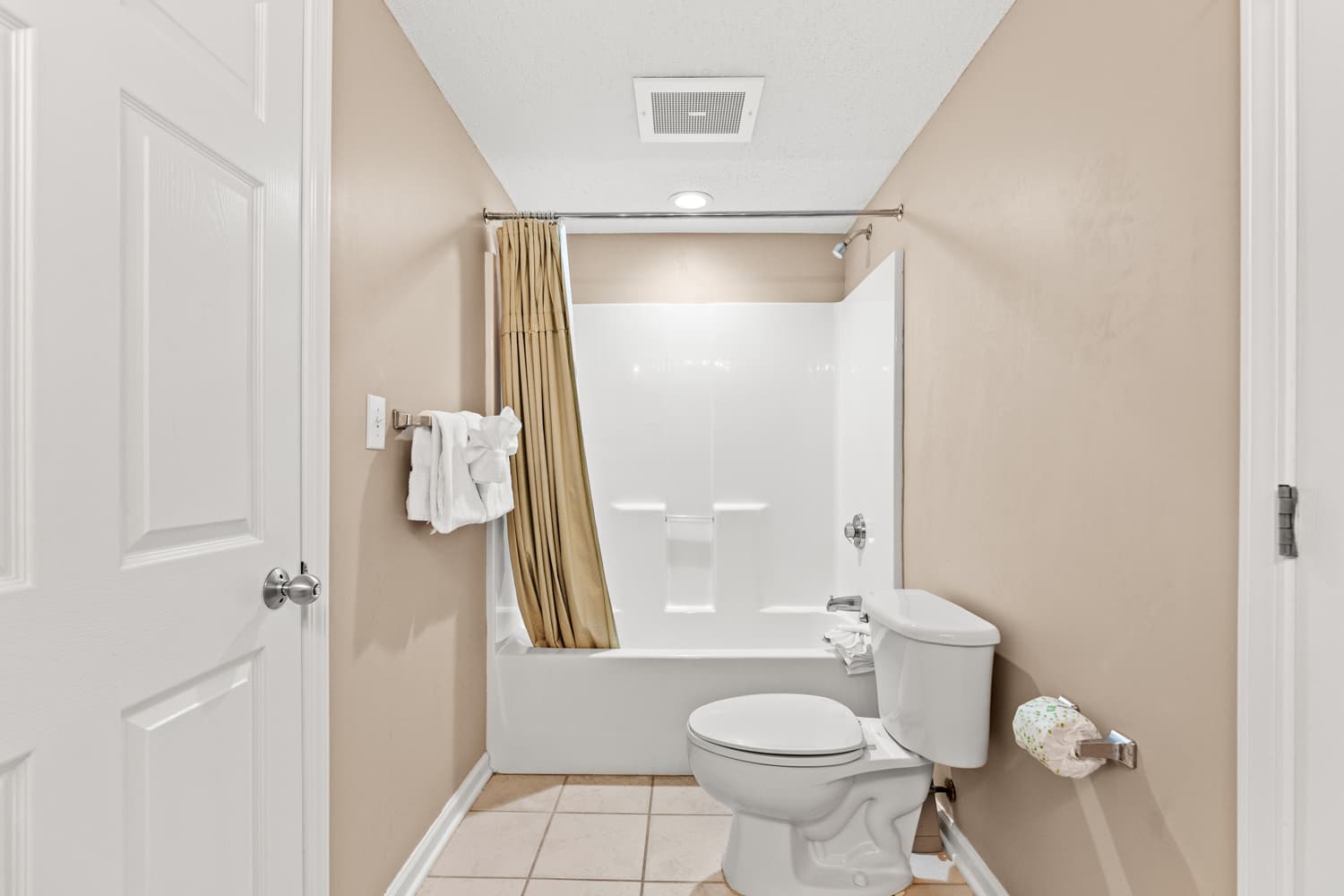 Barefoot North Tower - 609