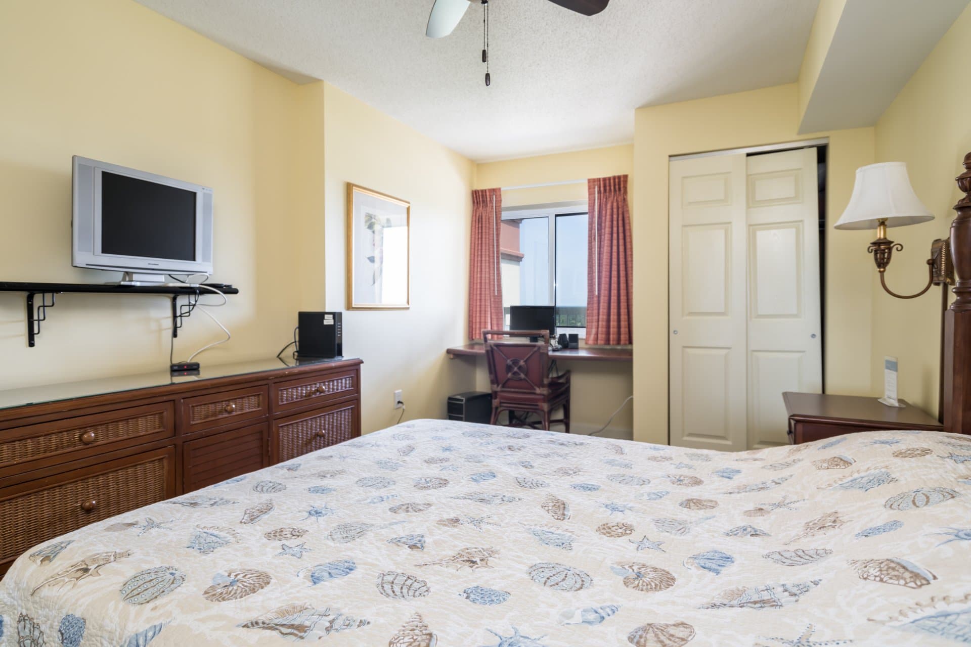 Malibu Pointe - 1205